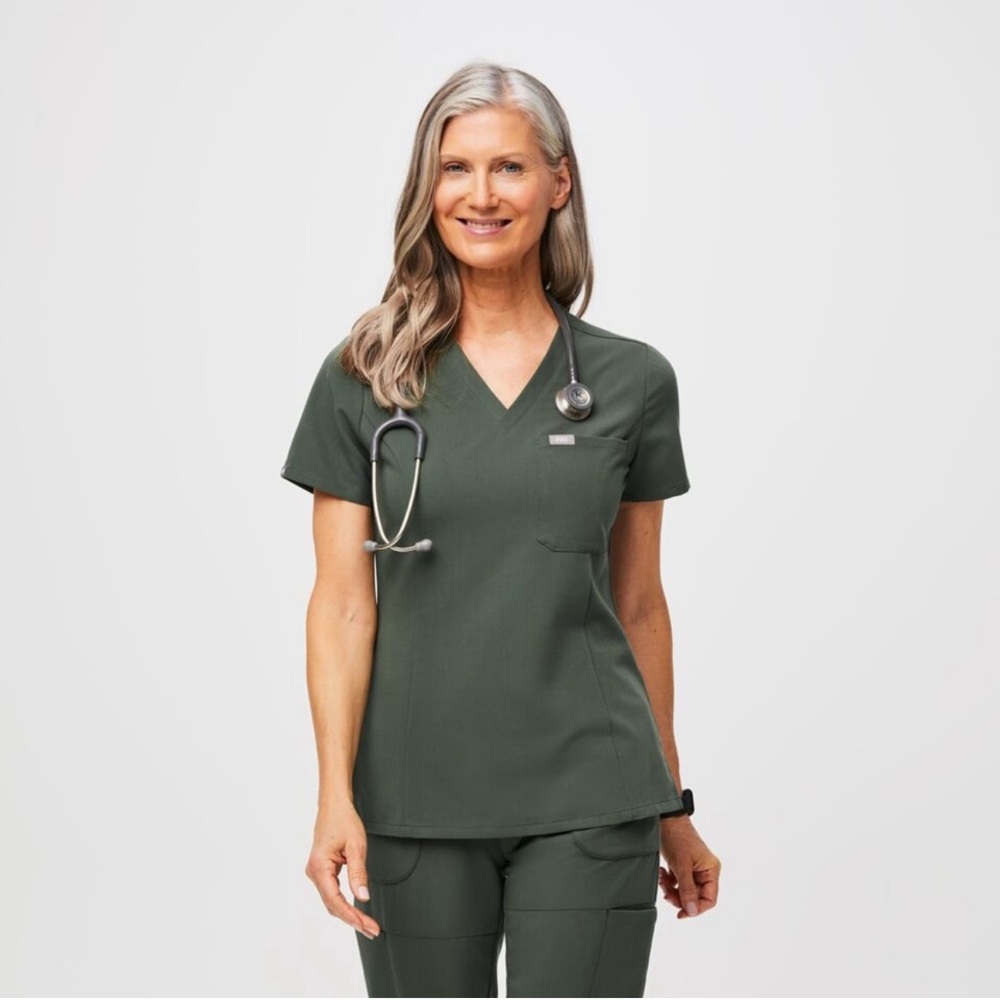 FIGS Women’s scrub top Catarina one pocket in color Moss, size XS